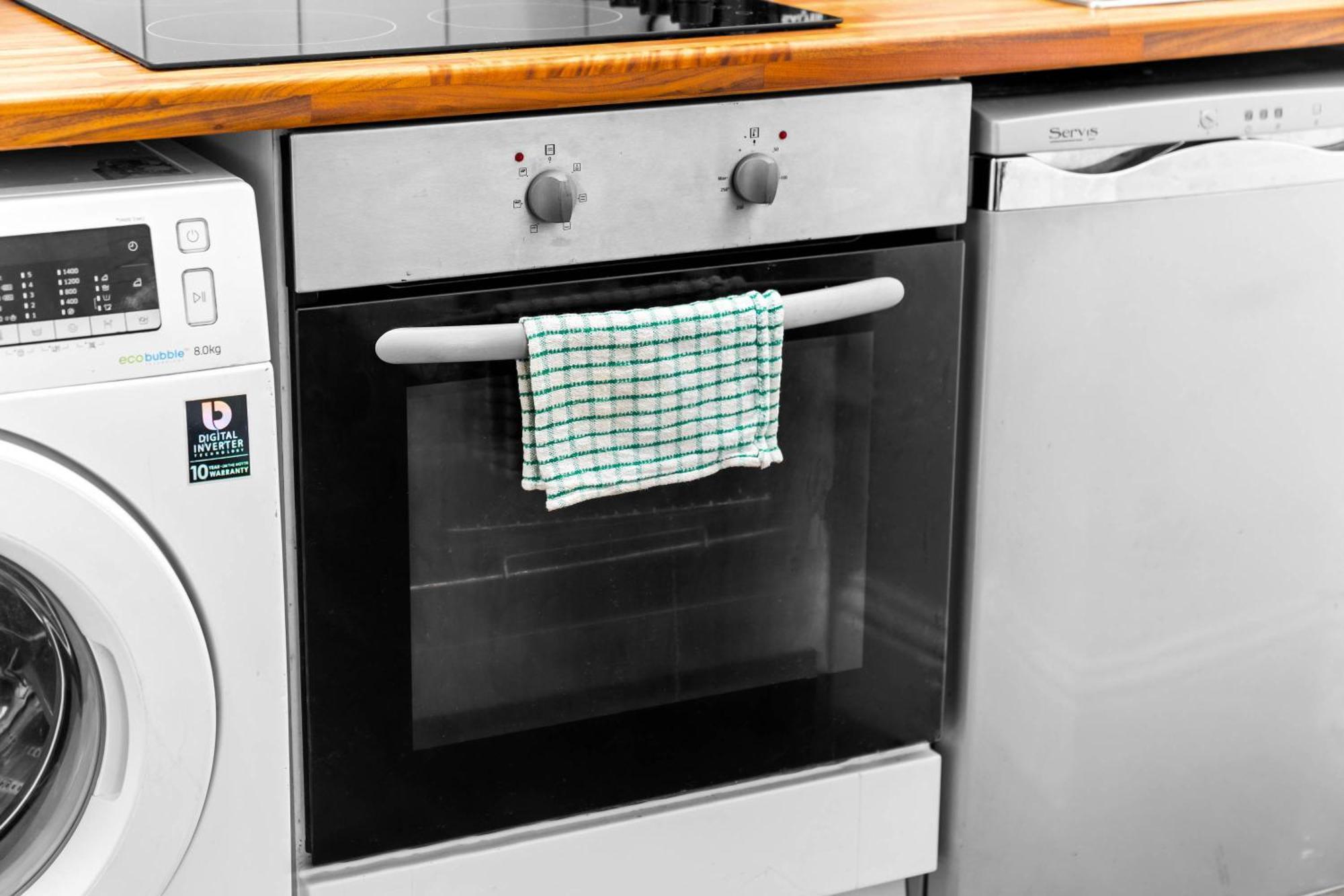 Apartment Luxury - High-speed Wifi - Free Netflix - 7pc Wolverhampton